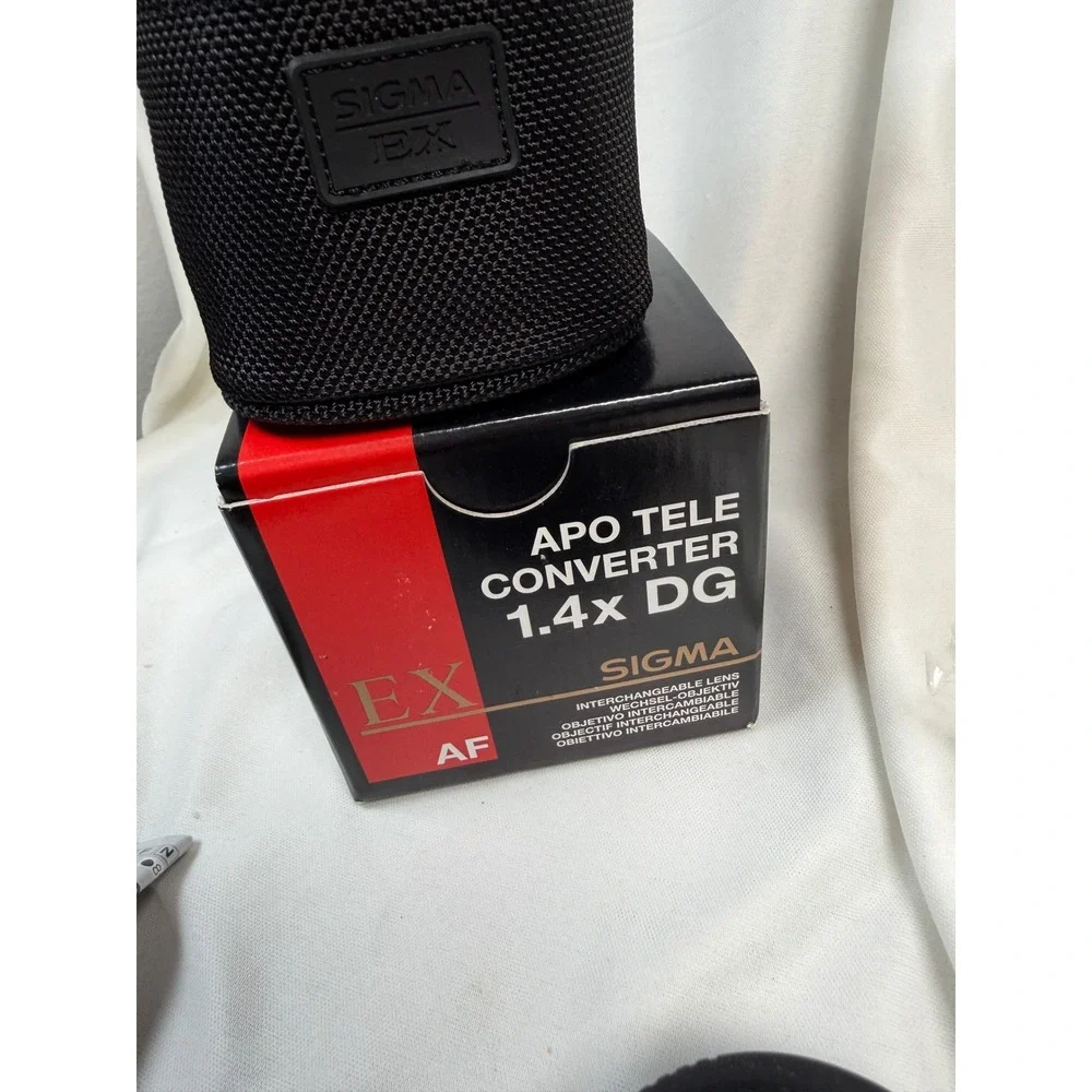 New Sigma APO Tele Converter 1.4x DG EX AF for Nikon AF-D with Case and Box